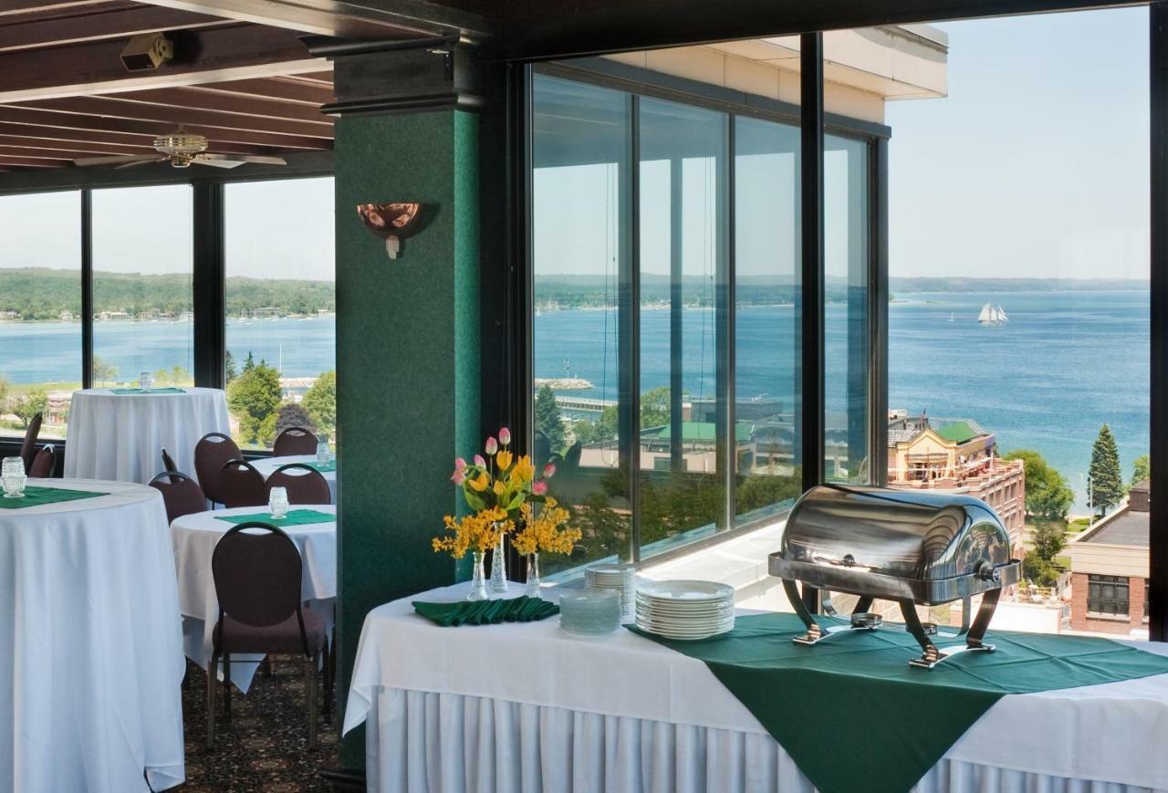 Park Place Hotel & Conference Center Traverse City Exterior foto